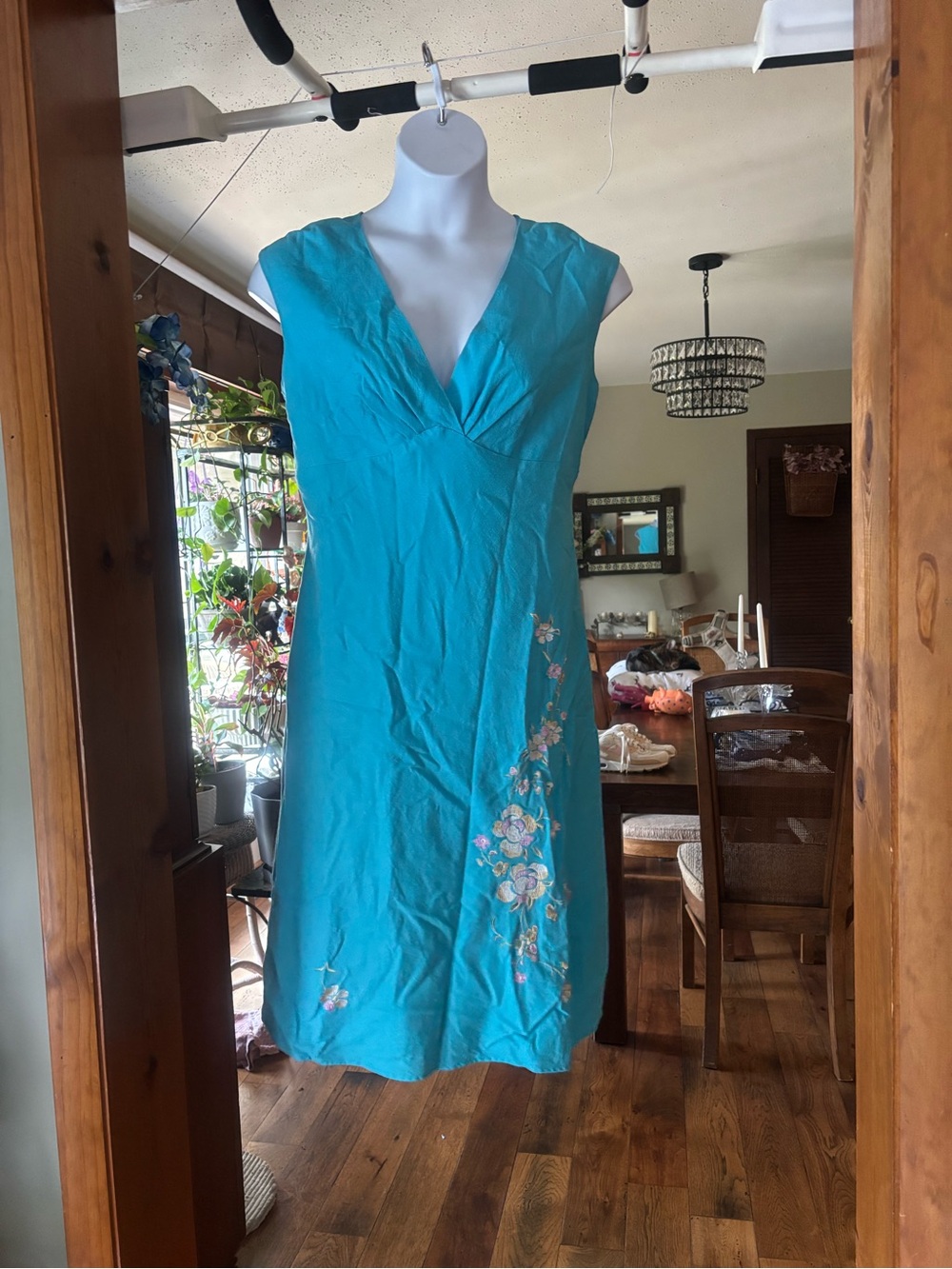Vintage Byer California Turquoise Floral Embroidered V-Neck Sleeveless Dress